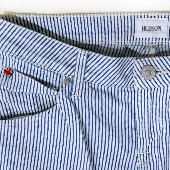 Hudson Jeans Denim - Hudson Crop Straight Leg Navy/White Jeans 26 x 26